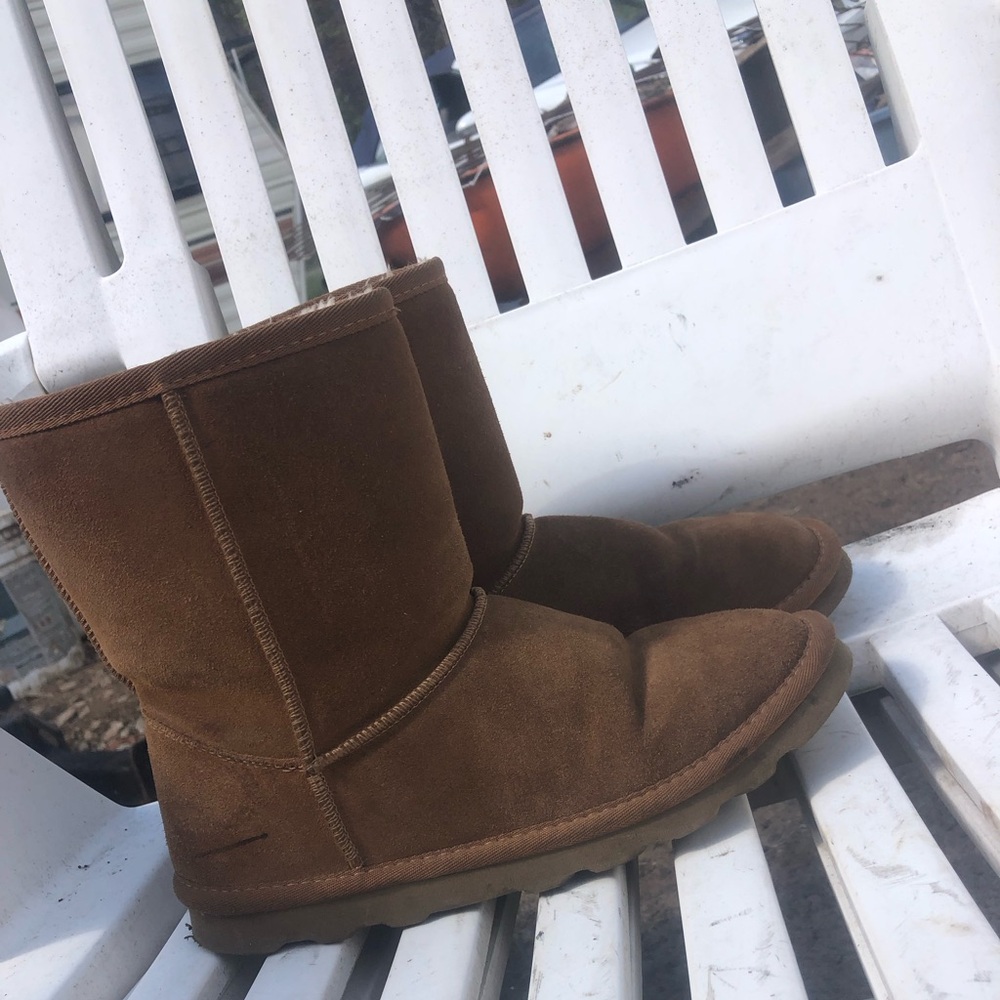 Women’s UGG boots, size 7